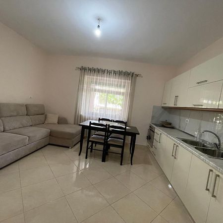 Eljos House Permet Hotel Luaran gambar