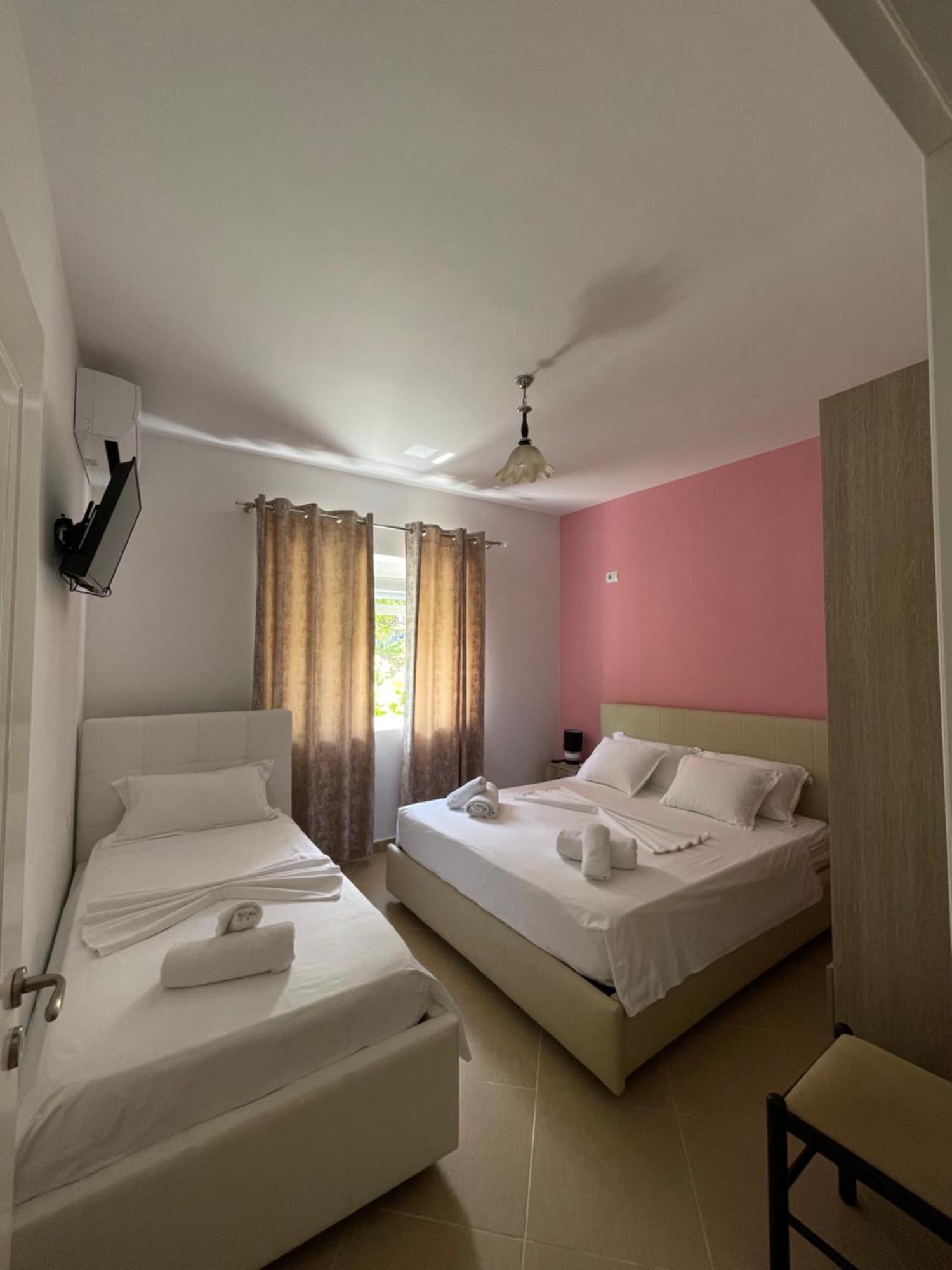 Eljos House Permet Hotel Luaran gambar