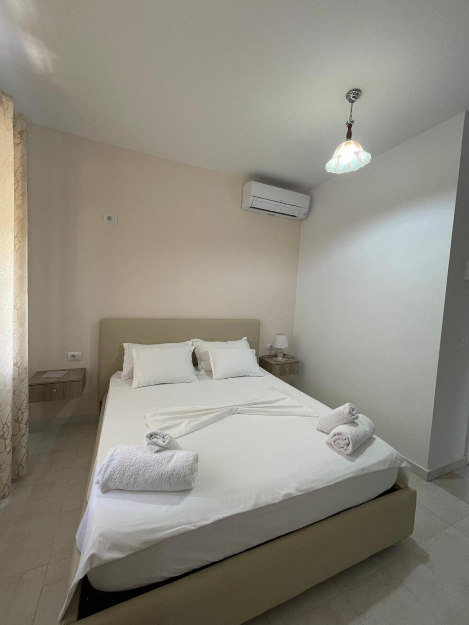 Eljos House Permet Hotel Luaran gambar