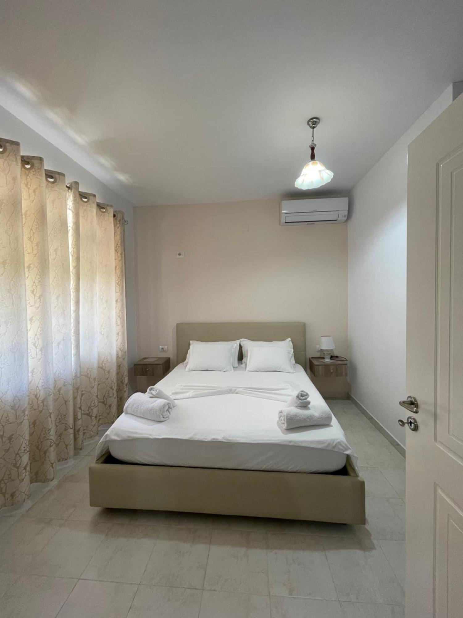 Eljos House Permet Hotel Luaran gambar